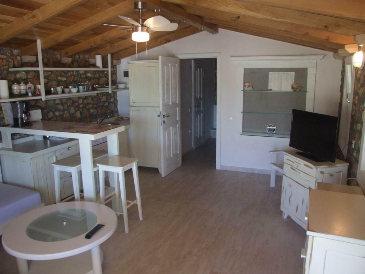 Stone House Marina-Sevid, 1 House-1 Apartment Εξωτερικό φωτογραφία