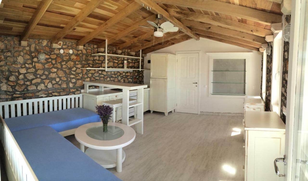 Stone House Marina-Sevid, 1 House-1 Apartment Εξωτερικό φωτογραφία